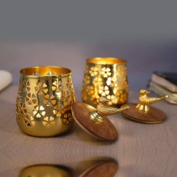 Urban hemlet Gold Table Top Iron Tea Light Holder - Pack of 2